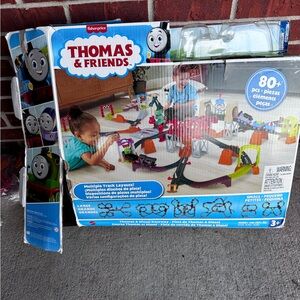 Fisher Price Thomas & Friends Train Track Set 80 Pieces approximately